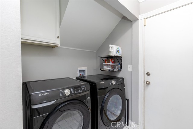 Detail Gallery Image 11 of 31 For 9273 Sierra Vista Cir, Pico Rivera,  CA 90660 - 3 Beds | 2/1 Baths