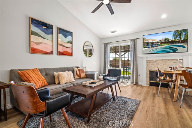 78755 Villeta Drive, La Quinta CA: https://media.crmls.org/medias/22fdba35-8dd7-48b6-9938-7c66a629315e.jpg