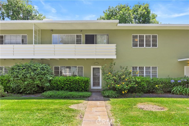 5188 VIllage Green, Los Angeles CA: https://media.crmls.org/medias/22fdc5c9-5d17-4f0b-8939-cd2335edd6de.jpg