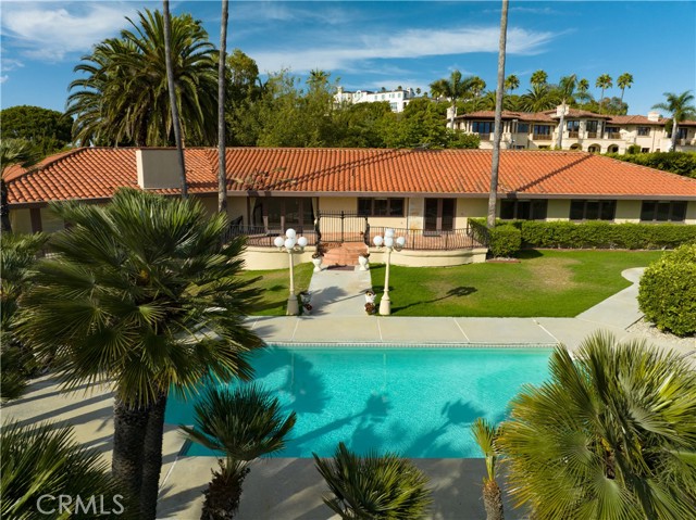 Detail Gallery Image 18 of 75 For 984 La Cresta Pl, Palos Verdes Estates,  CA 90274 - 6 Beds | 4 Baths