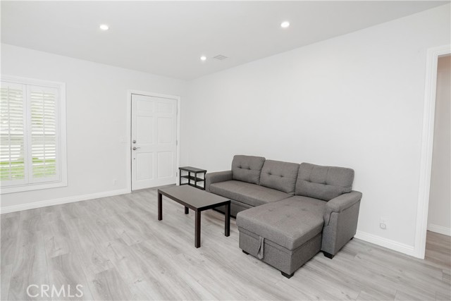 2935 La Tierra Street, Pasadena, CA, 91107 2935 La Tierra Street, Pasadena, CA, 91107