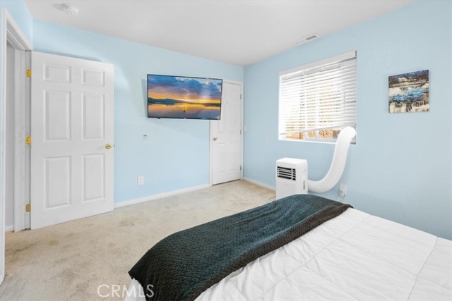 Detail Gallery Image 20 of 30 For 39965 Hillcrest, Big Bear Lake,  CA 92315 - 4 Beds | 2 Baths