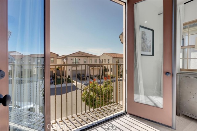 Detail Gallery Image 34 of 57 For 114 Bouquet, Irvine,  CA 92618 - 4 Beds | 2/1 Baths