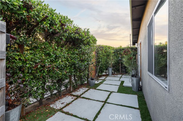 Detail Gallery Image 17 of 18 For 541 a Bernard St, Costa Mesa,  CA 92627 - 2 Beds | 1 Baths