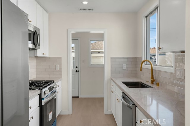 Detail Gallery Image 11 of 34 For 2729 Greentop Street, Lakewood,  CA 90712 - 3 Beds | 1 Baths