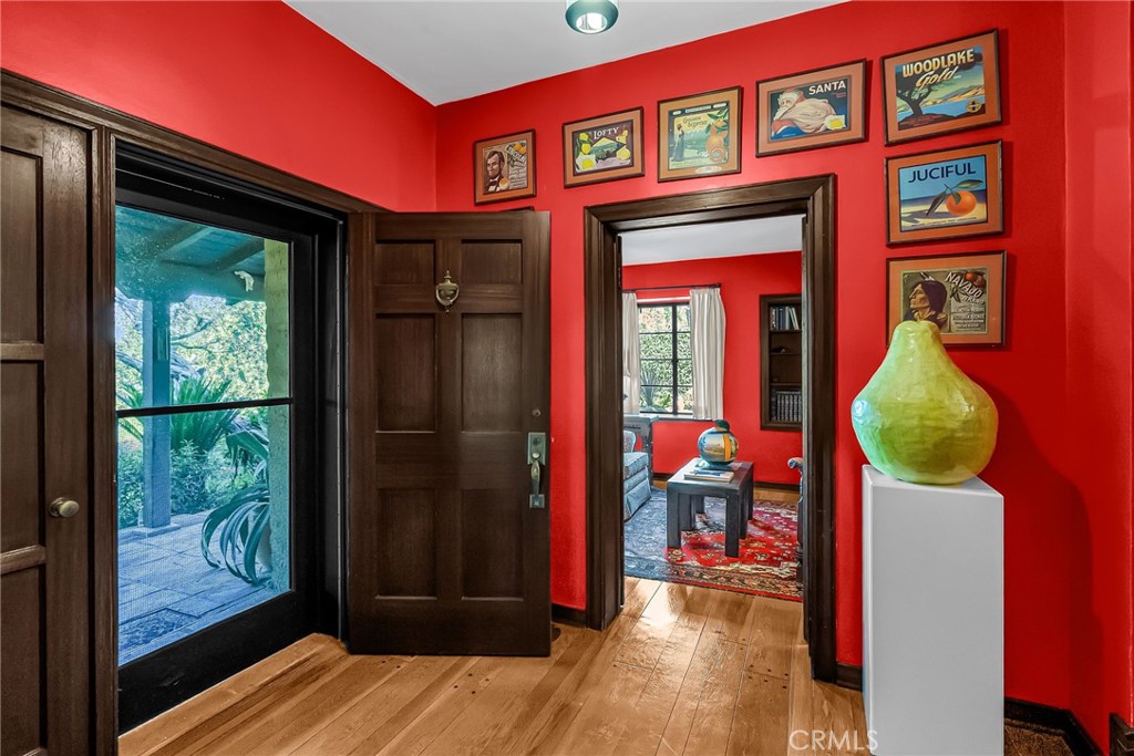 MLS #IV25260007 image #13