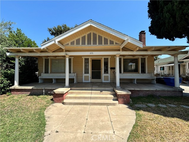 Detail Gallery Image 1 of 1 For 371 E Alvarado St, Pomona,  CA 91767 - 2 Beds | 1 Baths