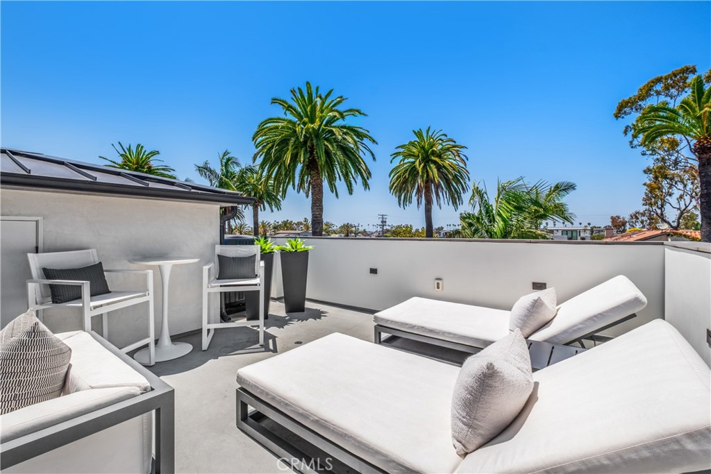 23001307 E386 42b6 B708 21f308f06e0b