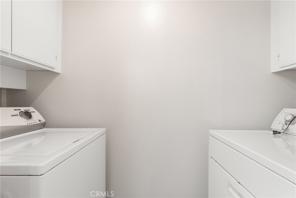 https://media.crmls.org/medias/2300a0cd-e8a7-4262-a8d1-9b8dfe74c7ae.jpg?preset=X-Large
