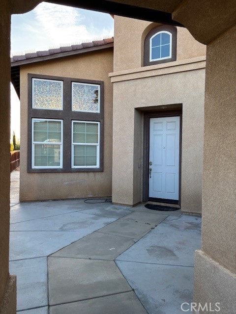 11968 Taylor Ct, Victorville, CA 92392 photo 2