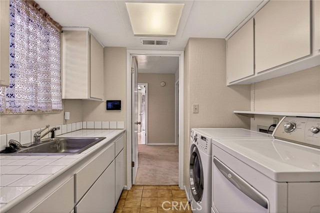 Detail Gallery Image 15 of 28 For 142 Honey Run Rd, Chico,  CA 95928 - 3 Beds | 2 Baths