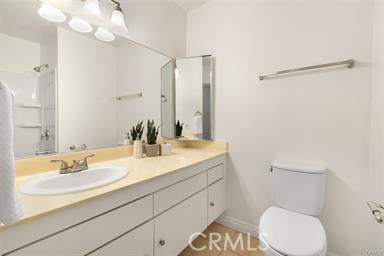 4722 Park Granada, Calabasas CA: https://media.crmls.org/medias/2304ee74-261f-41ff-85de-90ab1e2bda31.jpg
