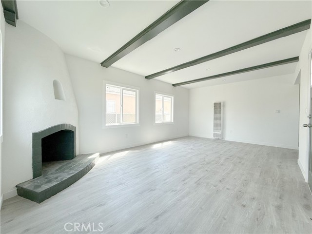 Detail Gallery Image 6 of 19 For 405 S Bradfield Ave, Compton,  CA 90221 - 3 Beds | 2 Baths