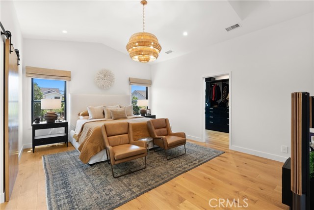 20 Whistling Isle, Irvine CA: https://media.crmls.org/medias/2305aa0d-e0a7-465e-af48-475ec7753fa1.jpg