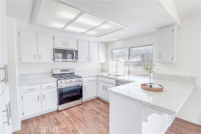 Detail Gallery Image 19 of 43 For 7855 Bangor Ave, Hesperia,  CA 92345 - 4 Beds | 2 Baths