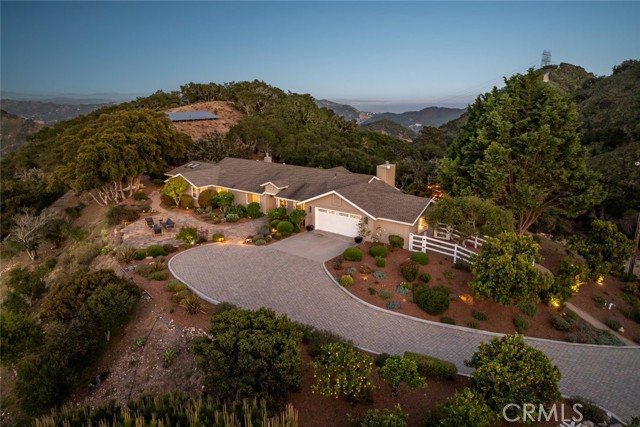2650 Skyview Trail, San Luis Obispo CA: https://media.crmls.org/medias/2305f66f-97a2-4ed9-9ee3-1ed1c9b933ec.jpg
