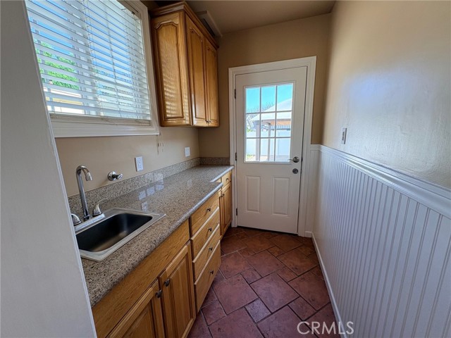Detail Gallery Image 15 of 27 For 7502 Balcom, Reseda,  CA 91335 - 3 Beds | 2 Baths