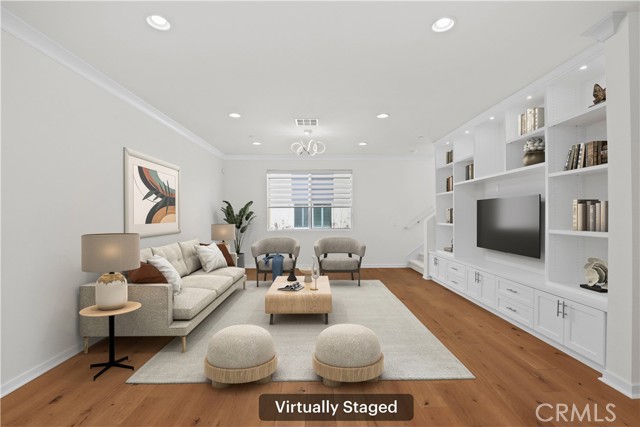 Detail Gallery Image 5 of 30 For 5762 Acacia, Lakewood,  CA 90712 - 3 Beds | 4 Baths