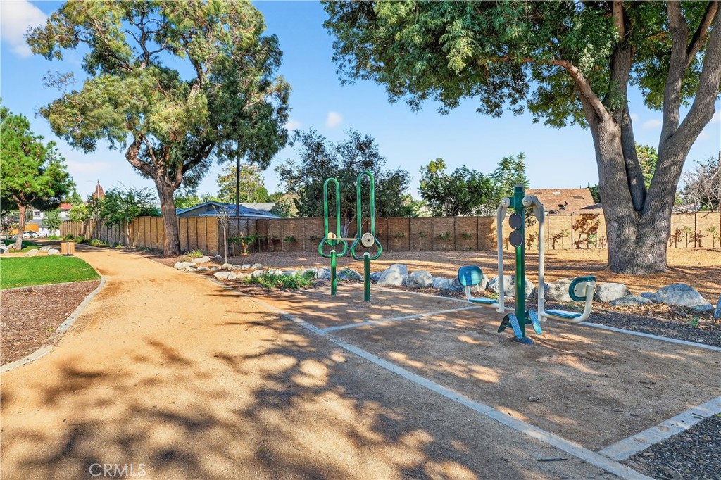 MLS #DW25240713 image #25