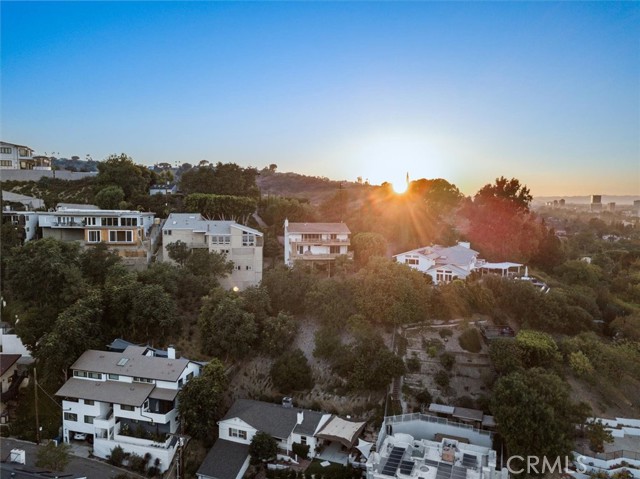 Detail Gallery Image 48 of 48 For 4040 Murietta Ave, Sherman Oaks,  CA 91423 - 3 Beds | 3 Baths