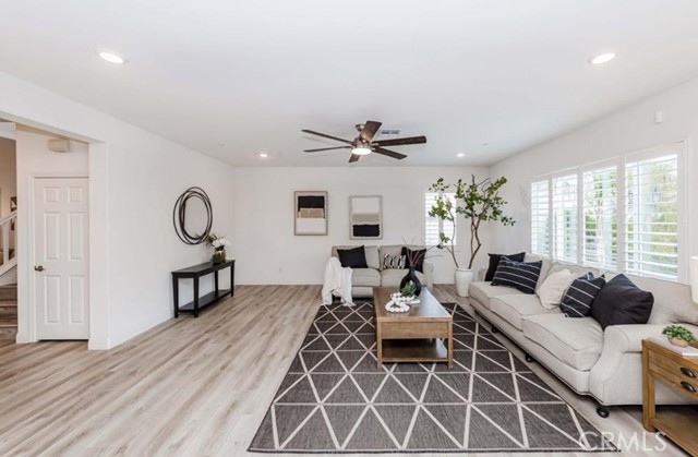 Detail Gallery Image 12 of 27 For 20886 Mountain Gate, Riverside,  CA 92507 - 4 Beds | 2/1 Baths