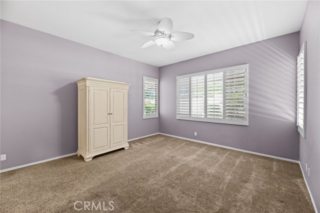 Image 13 of 36 For 41799 Cascades Court