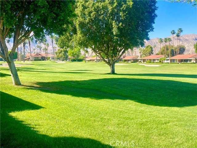 Detail Gallery Image 2 of 19 For 32 La Ronda, Rancho Mirage,  CA 92270 - 2 Beds | 2 Baths
