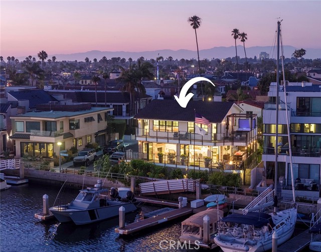 Detail Gallery Image 2 of 34 For 5903 E Corso Di Napoli, Long Beach,  CA 90803 - 4 Beds | 3 Baths