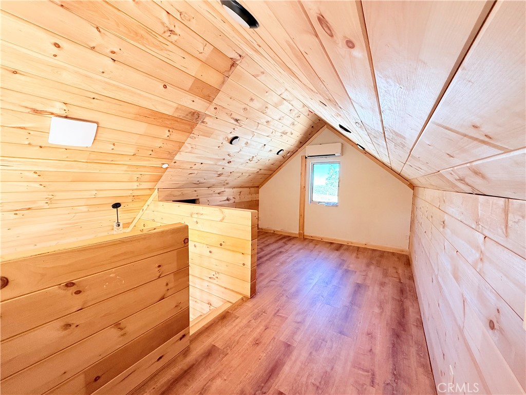 https://media.crmls.org/medias/230b6d22-8957-45cb-aae9-ad8a0319572e.jpg?preset=X-Large