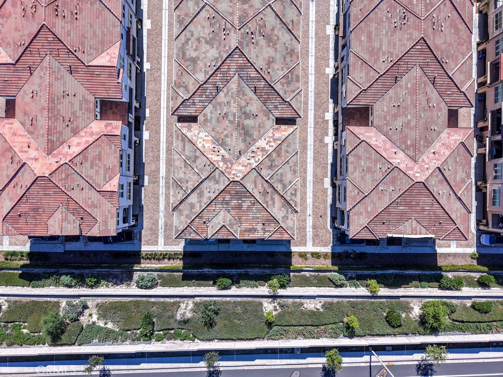 https://media.crmls.org/medias/230bb98a-16b8-46f7-bd0e-05fb2f47e56e.jpg?preset=X-Large