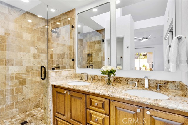 27237 Via Capri, San Juan Capistrano CA: https://media.crmls.org/medias/230bee81-905a-4b17-822d-da93439d039b.jpg