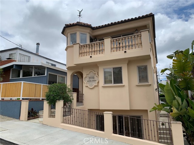 1110 2nd Street, Hermosa Beach, California 90254, 4 Bedrooms Bedrooms, ,2 BathroomsBathrooms,Residential,Sold,2nd,SB21178030