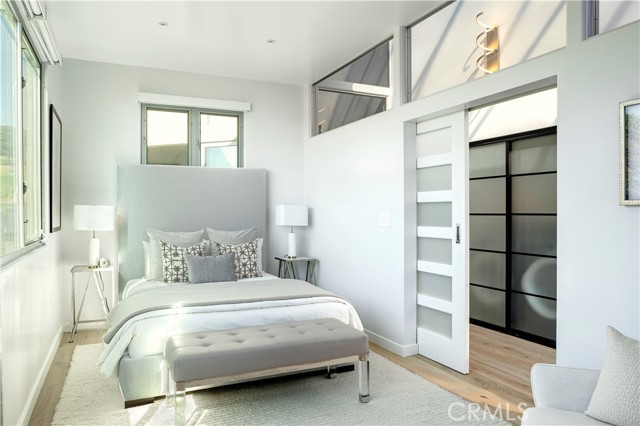 Detail Gallery Image 27 of 35 For 2522 the Strand, Manhattan Beach,  CA 90266 - 3 Beds | 3/1 Baths