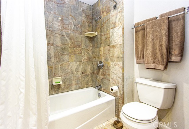 Detail Gallery Image 19 of 32 For 1830 Hawkbrook Dr, San Dimas,  CA 91773 - 4 Beds | 2/1 Baths