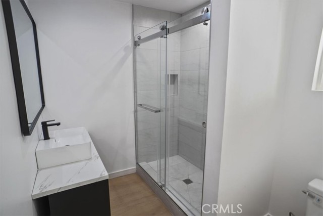 Detail Gallery Image 7 of 11 For 10326 Silverton Ave, Tujunga,  CA 91042 - 2 Beds | 2 Baths