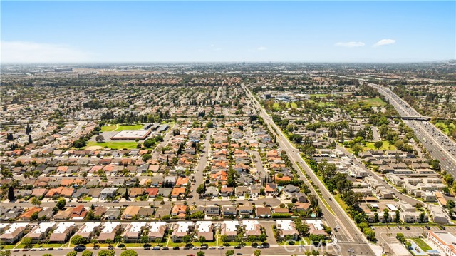 54 Kazan Street, Irvine CA: https://media.crmls.org/medias/230de44d-6669-4a65-9291-3578c6855632.jpg