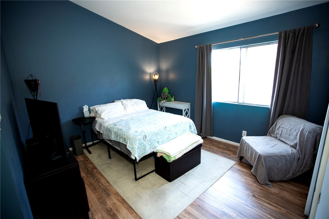 Detail Gallery Image 16 of 20 For 1235 E Carson St #2,  Carson,  CA 90745 - 2 Beds | 2/1 Baths