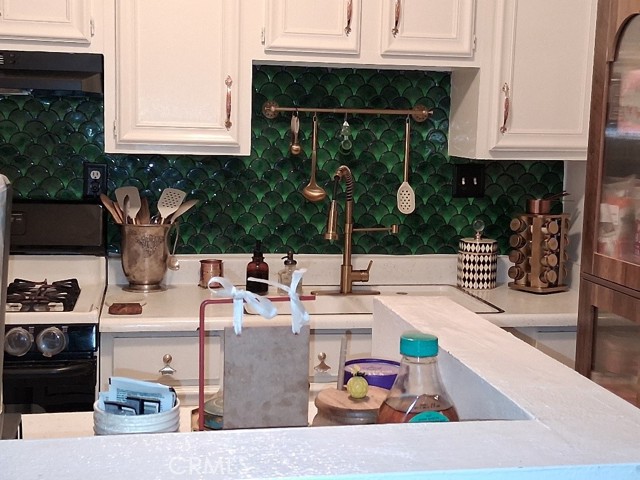 Detail Gallery Image 18 of 47 For 18778 Valencia, Hesperia,  CA 92345 - 2 Beds | 1 Baths