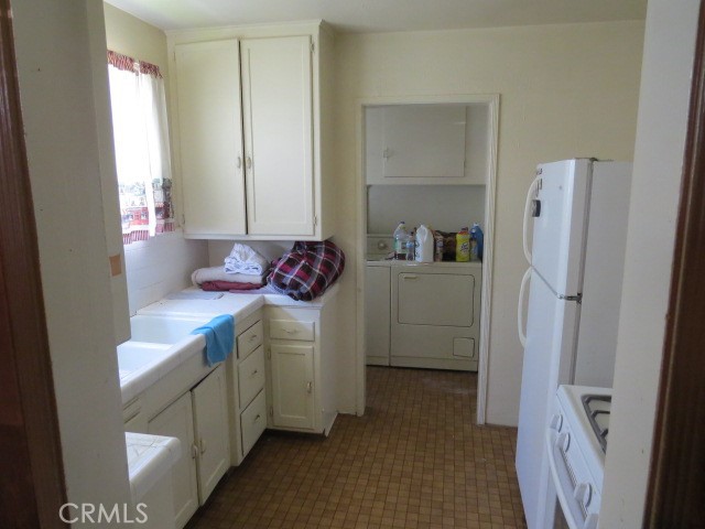 14866 Sutro Ave., Gardena CA: https://media.crmls.org/medias/230f202d-19bc-4b26-93d9-2da62aacf036.jpg
