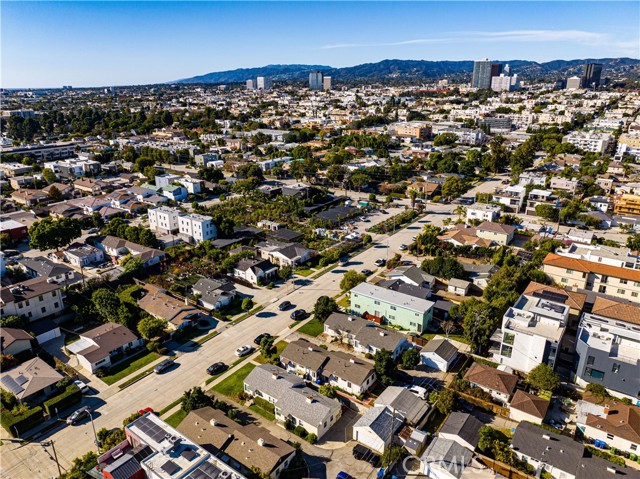 2026 Colby Avenue, Los Angeles, California 90025, 2 Bedrooms Bedrooms, ,1 BathroomBathrooms,Single Family Residence,For Sale,Colby,SB24074941