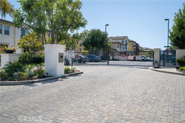 Detail Gallery Image 55 of 55 For 12017 Rock Creek Ct, Hawthorne,  CA 90250 - 4 Beds | 2/1 Baths
