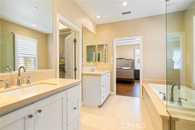 Detail Gallery Image 23 of 34 For 71 Brixton, Irvine,  CA 92620 - 4 Beds | 3 Baths