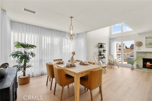 24572 Harbor View Drive, Dana Point CA: https://media.crmls.org/medias/2311204e-79bd-4ab0-84b3-442dbcde4987.jpg