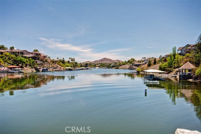 Detail Gallery Image 37 of 45 For 30698 Long Point, Canyon Lake,  CA 92587 - 3 Beds | 2 Baths