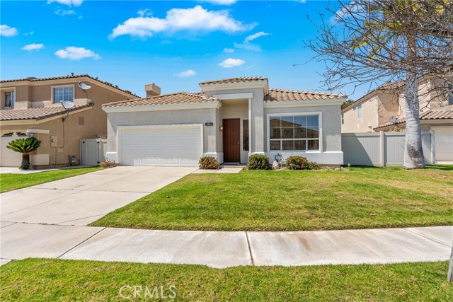 1931 Madera Circle, Corona CA: https://media.crmls.org/medias/231254e5-1f31-42d0-9077-439cce7d9df3.jpg