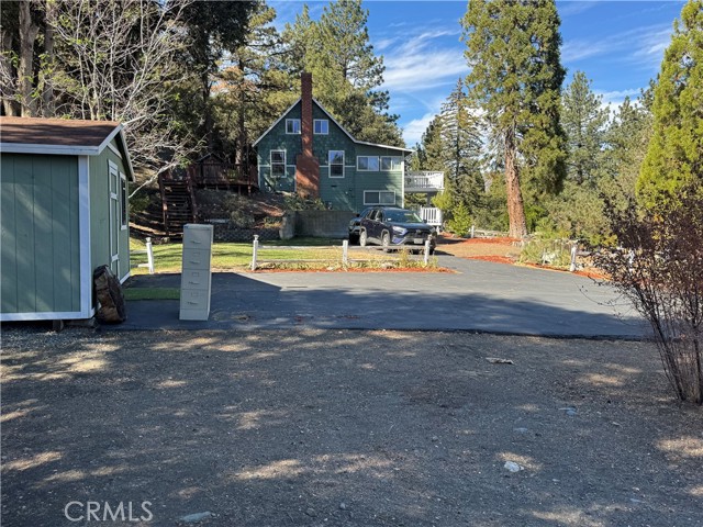 Detail Gallery Image 8 of 57 For 5180 Lone Pine Canyon, Wrightwood,  CA 92397 - 4 Beds | 2 Baths