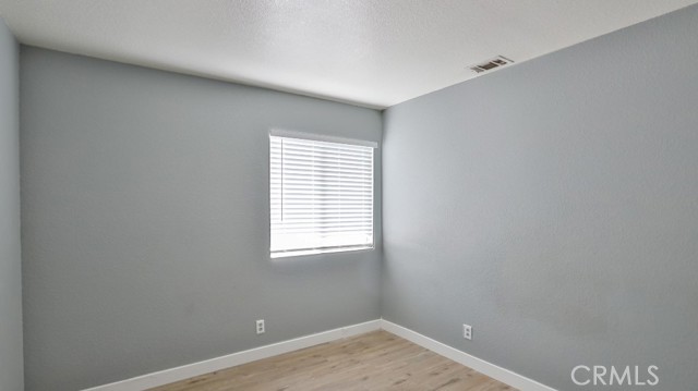 Detail Gallery Image 18 of 30 For 11355 Tondela St, Fontana,  CA 92337 - 5 Beds | 2/1 Baths