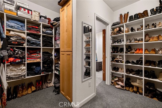 Detail Gallery Image 9 of 57 For 1636 Oak Park Avenue, Chico,  CA 95928 - 3 Beds | 3 Baths