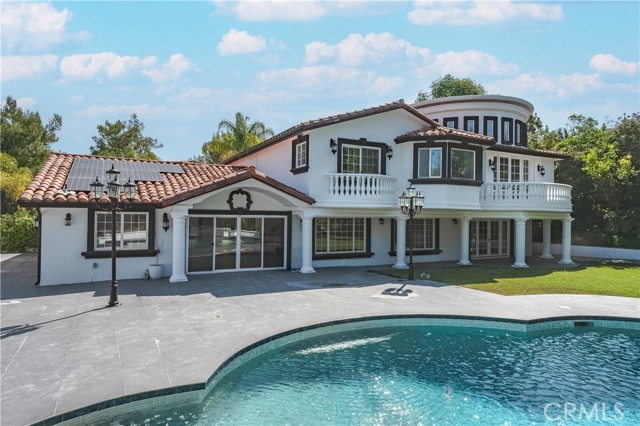 3856 Vista Linda Drive, Encino CA: https://media.crmls.org/medias/231520cb-2d3d-4947-942a-8390766c1e3a.jpg