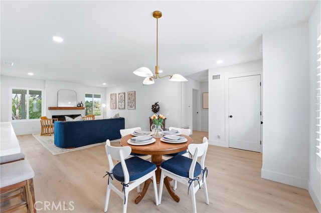 Detail Gallery Image 16 of 51 For 23561 via Ventura, Mission Viejo,  CA 92692 - 2 Beds | 2 Baths